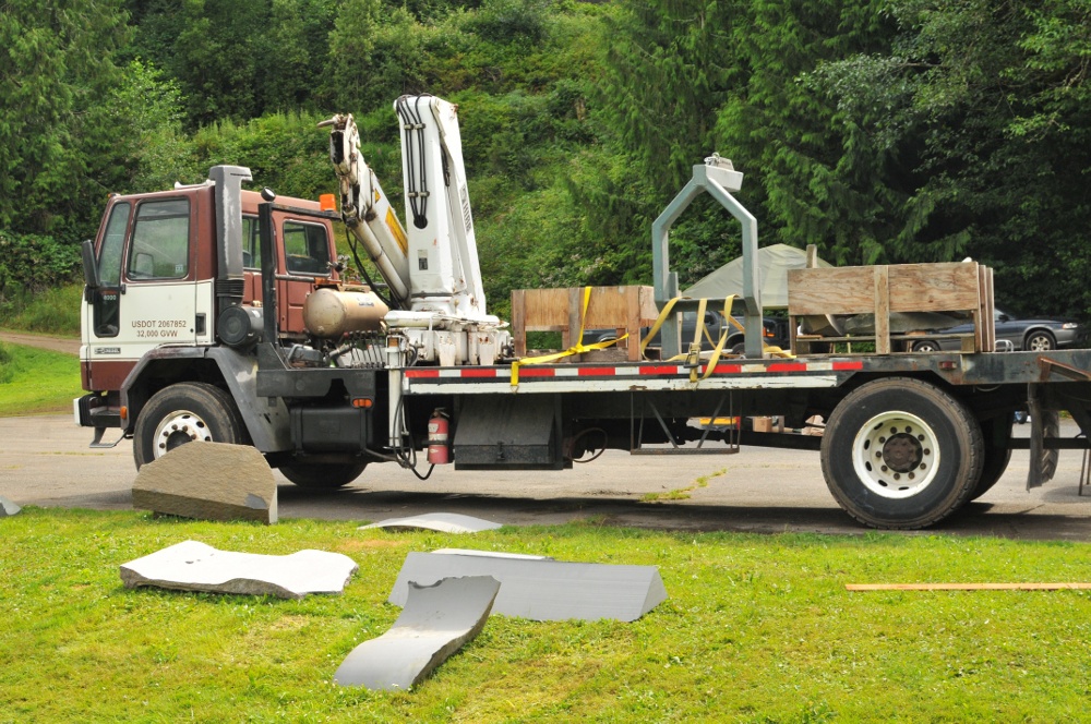 Ken Barne' Truck after unloading Stone Auction pieces