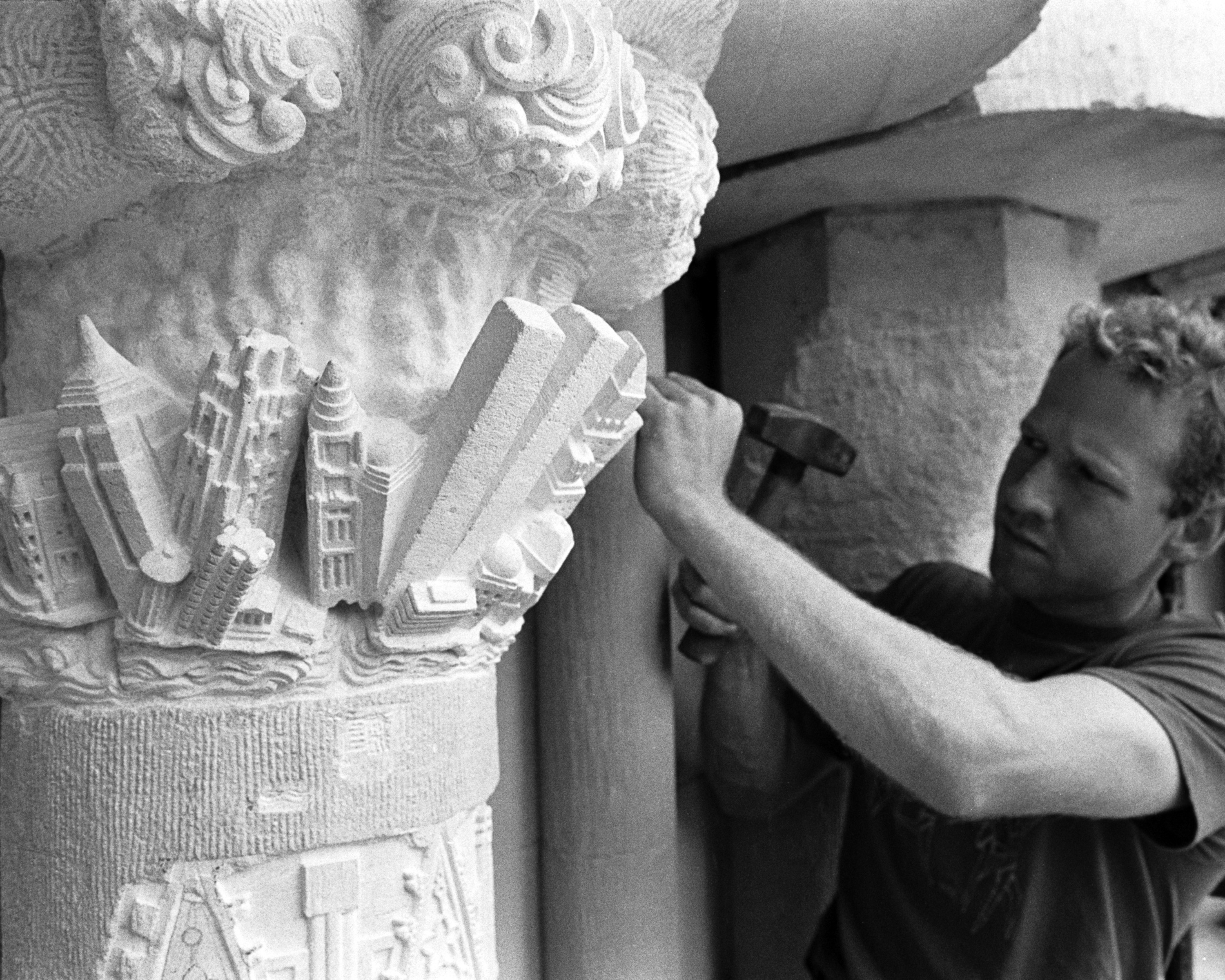 2)	Roughing out statue blocks placed in 1920's of Cathedral central portal, 1988 - Photo: Robert Rodriguez