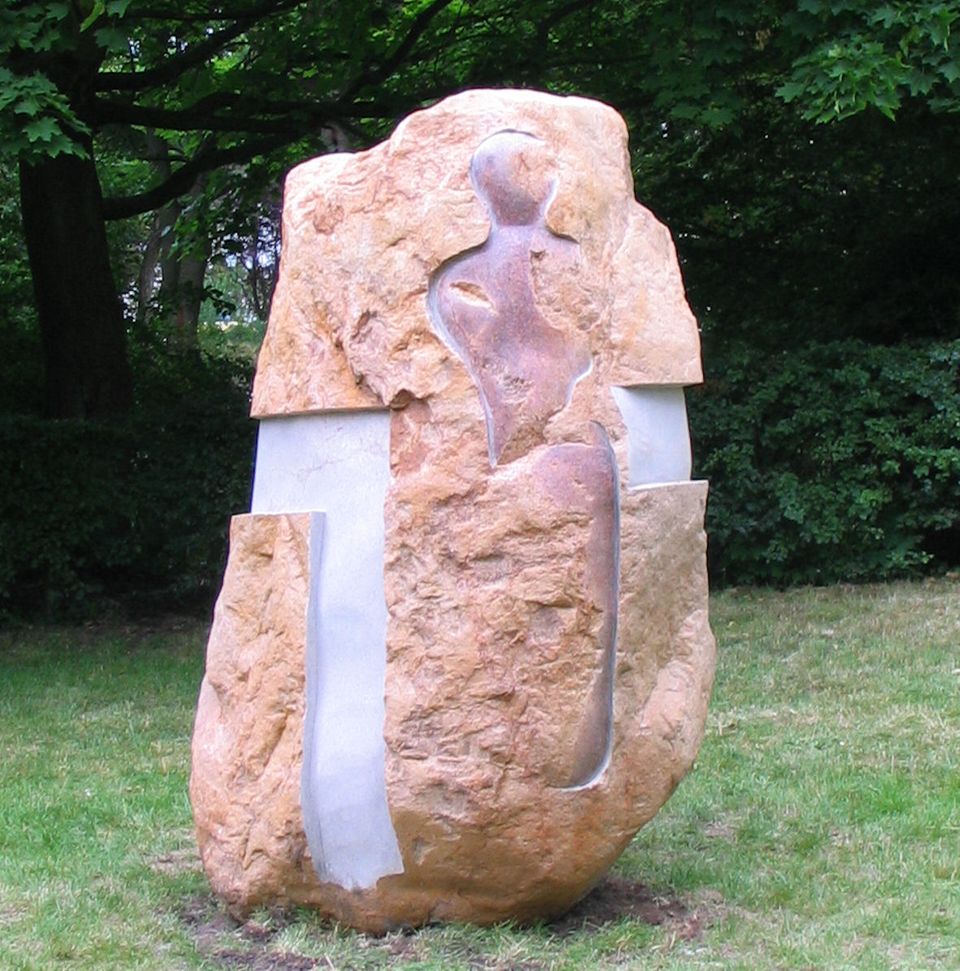 'NatureHumanSpace', 230 cm high, granite, Norbert Jager