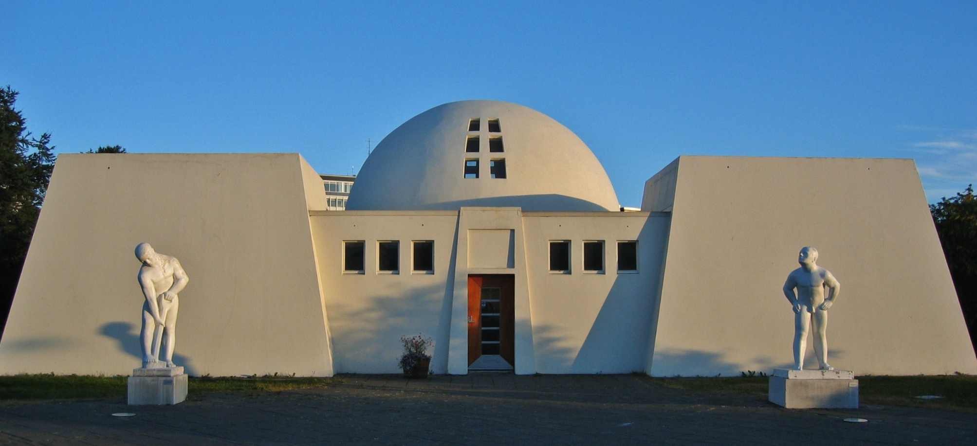 The Asmundarsafn Museum Building (Wikipedia)