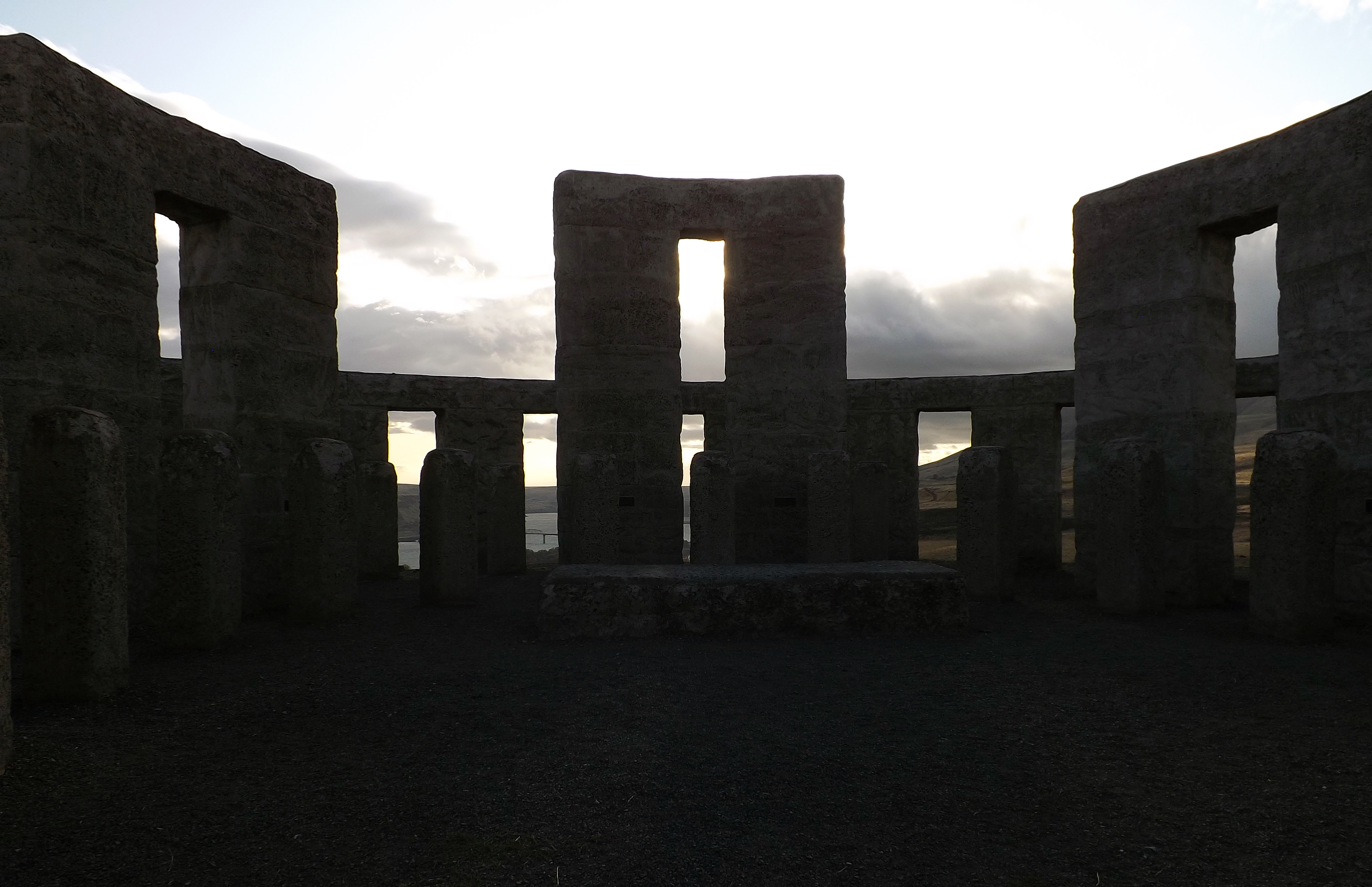 Henge 2