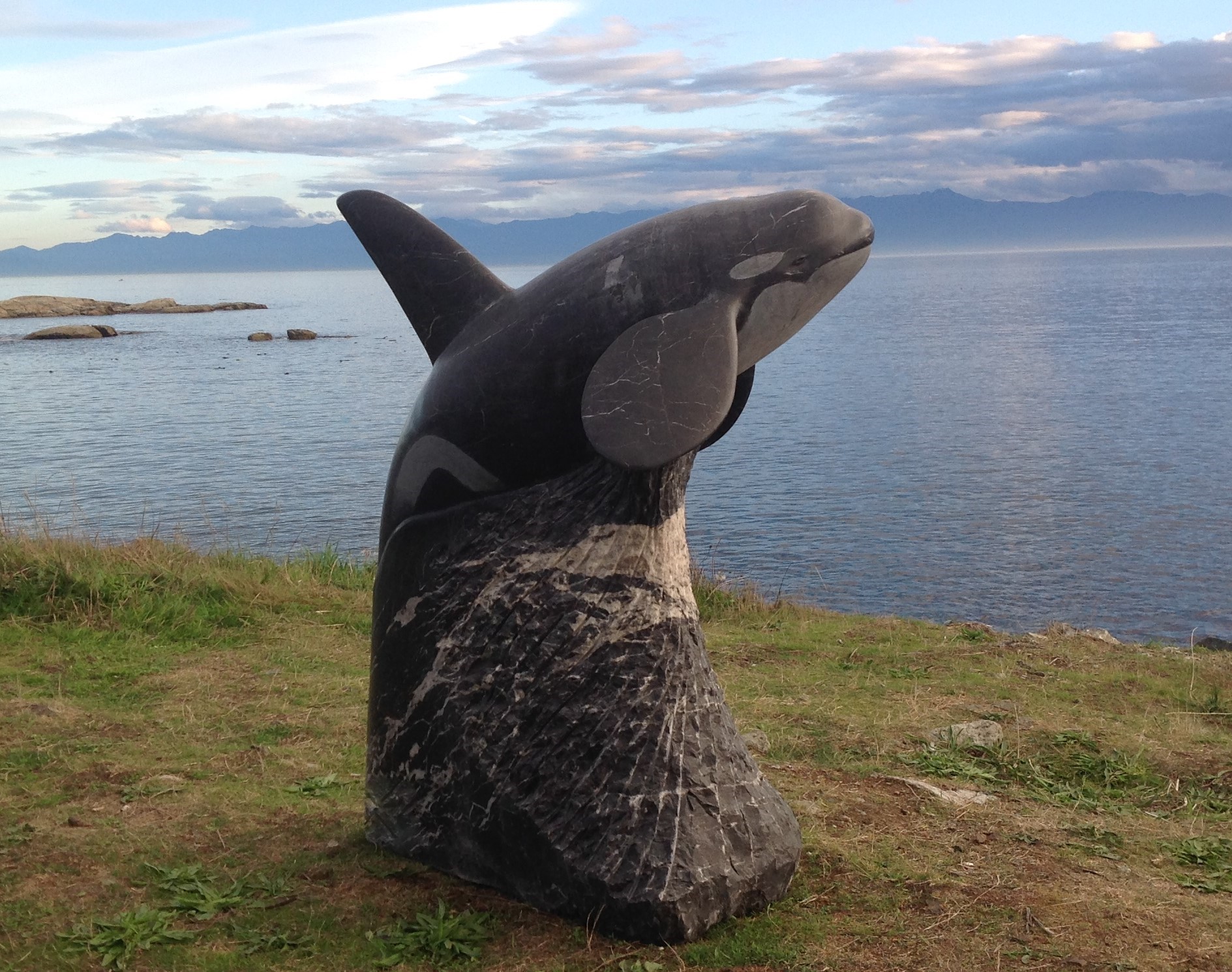 ORCA BREACHING BC marble 3 feet tall 2014 Castlegar BC