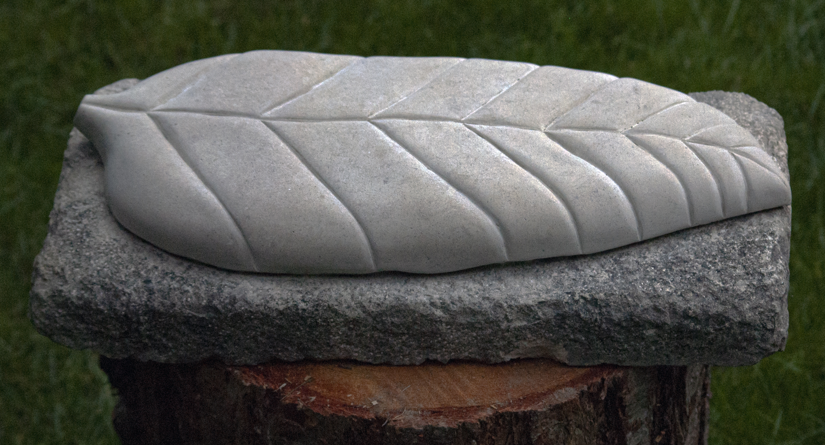 Leaf 2014 Limestone 20x10x5in